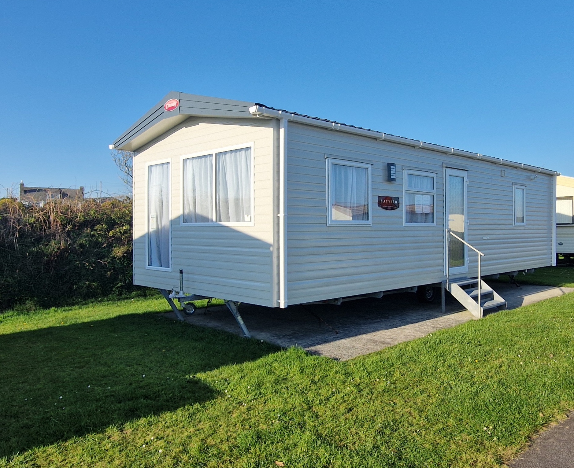 NEW Carnaby Bayview 30 x 12ft image 1