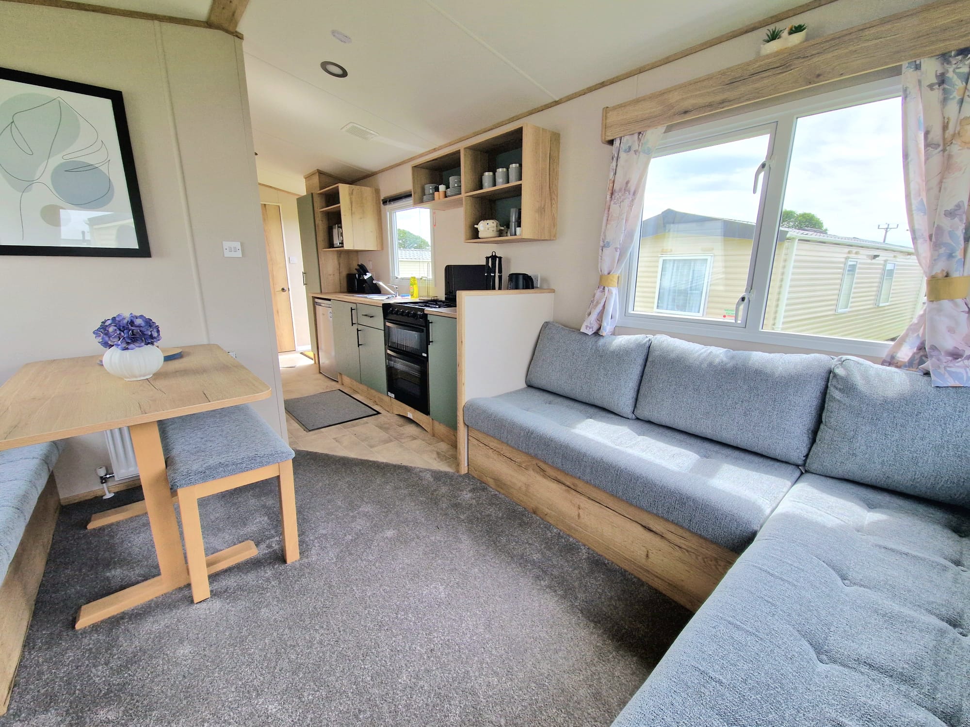 Pre-Owned ABI Coworth 28 x 10ft image 4