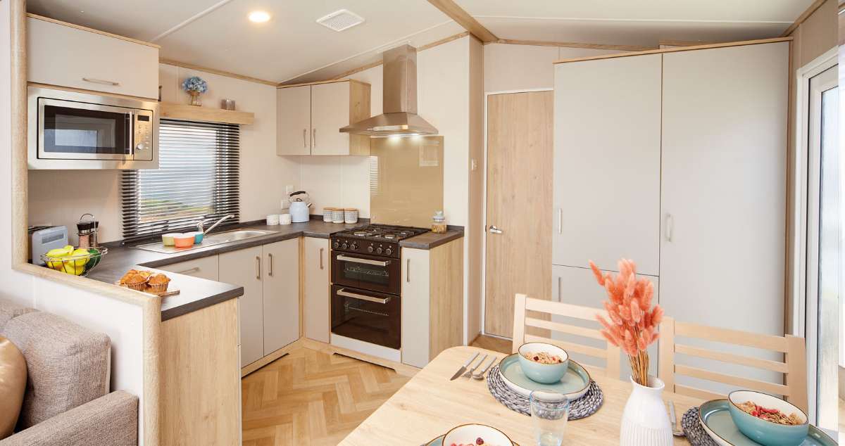 NEW Carnaby Bayview 30 x 12ft image 2