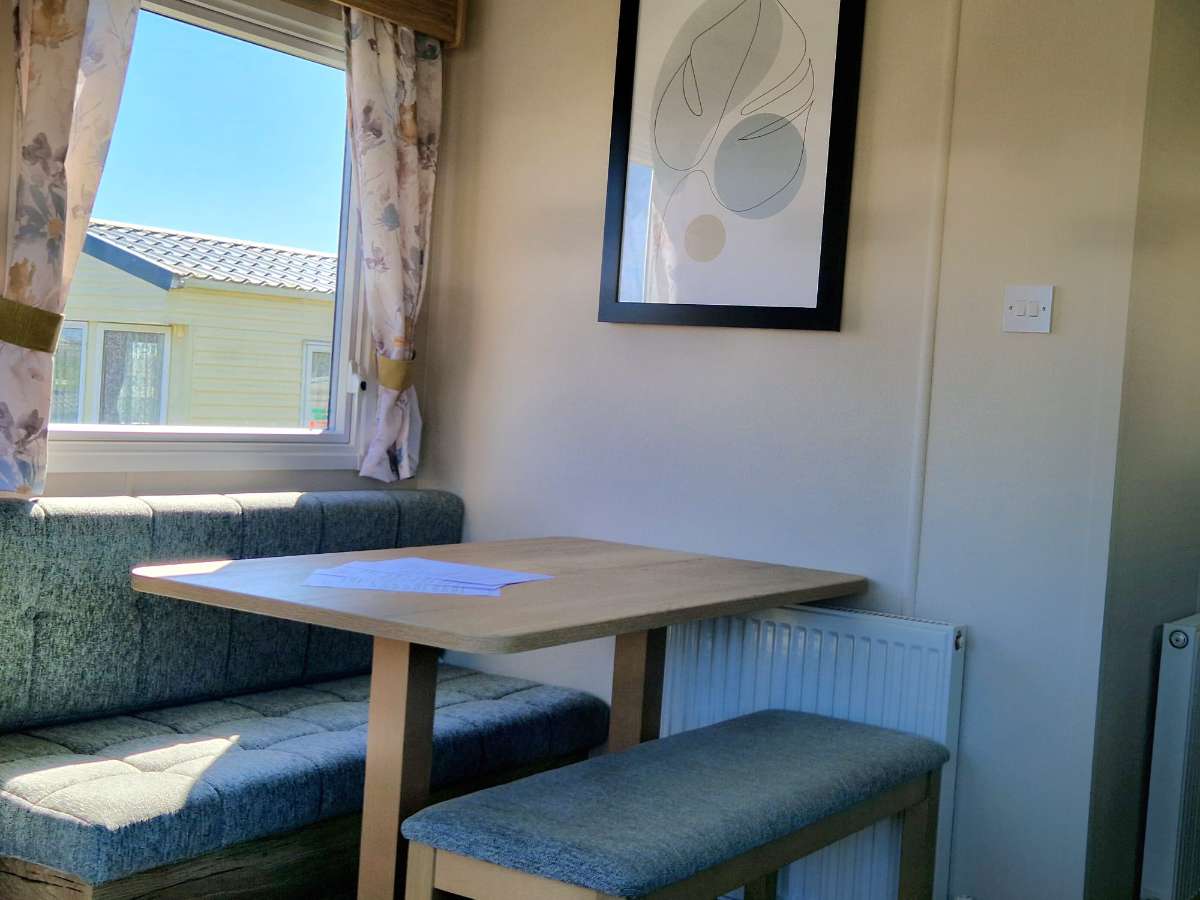 NEW ABI Coworth 28 x 10ft image 3