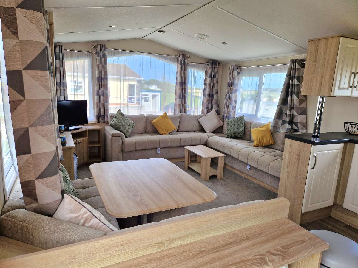 Holiday Rental Caravan No.16 No Pets image 5